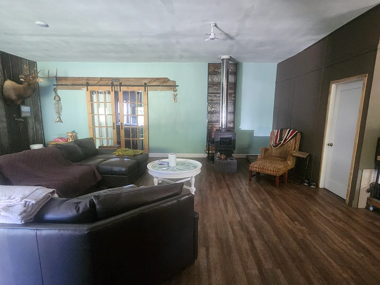 1 bed, 1100 sqft, $2,100 — Photo 4