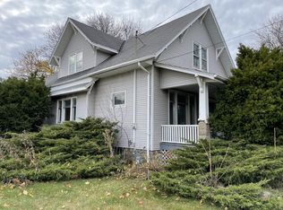 2003 50th St, Kenosha, WI 53140