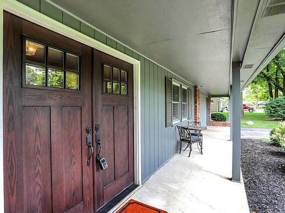 4th image of 1752 Kesslerwood Ct