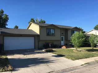 108 W Redwood St, Gillette, WY 82718