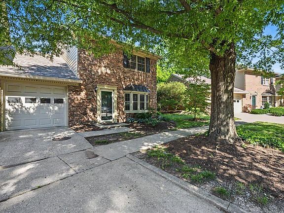 2nd image of 260 Old Mount Tabor Rd APT 21