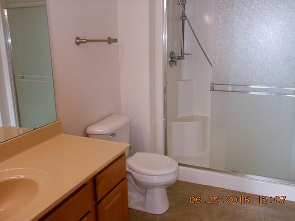 5th image of 2005 Westwick Cir #130-20