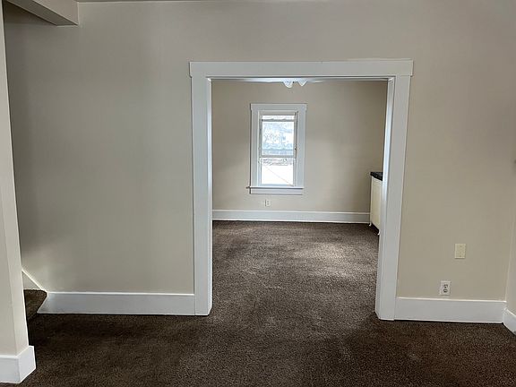 4th image of 2211 18th St SW