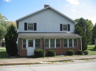 23 United Rd, Mount Pleasant, PA 15666