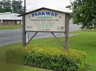 210 N Beglis Pkwy, Sulphur, LA 70663
