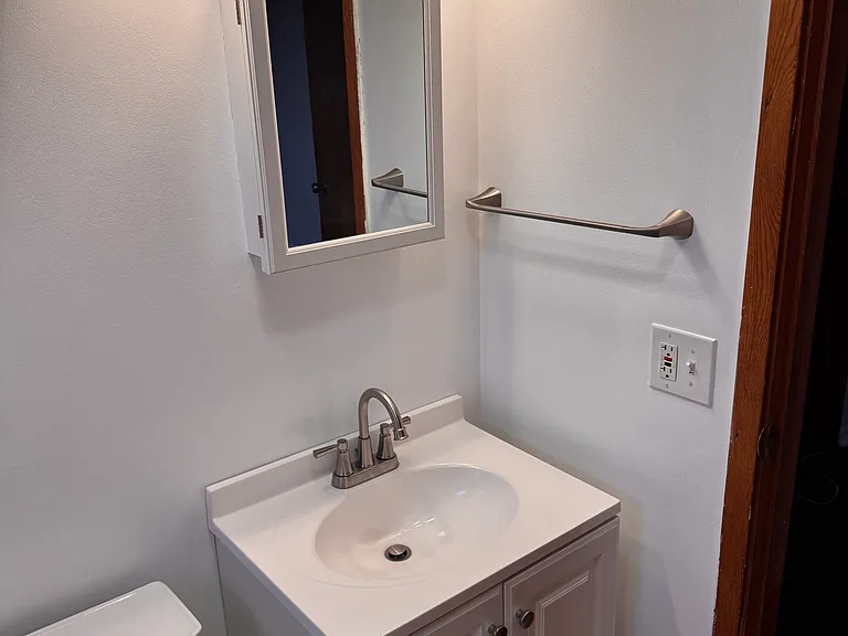 54 Nancy Pl #2 — Photo 8
