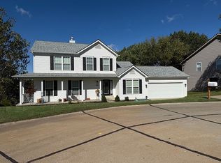 815 Meramec View Ct, Eureka, MO 63025