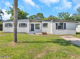 6903 Mayapple Rd, Jacksonville, FL 32211