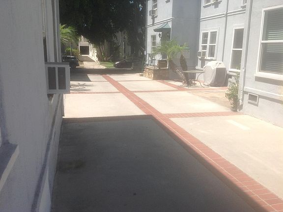 2nd image of 340.25 N Curson Ave