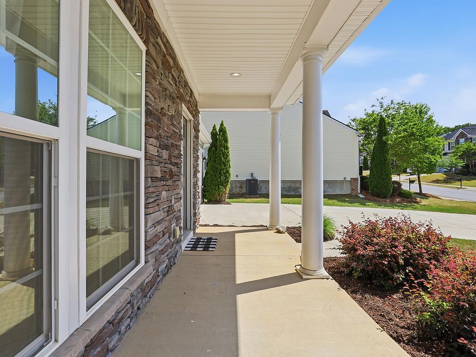 268 Chapel Hill Ln, Simpsonville, SC 29681 | MLS #1589723 | Zillow