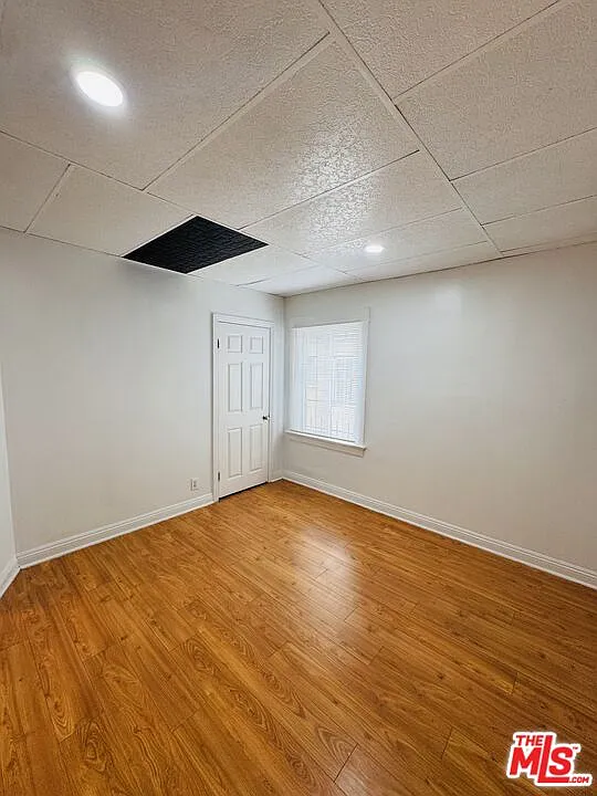 8 bed, 2.0 bath, 1696 sqft, $5,500 — Photo 4