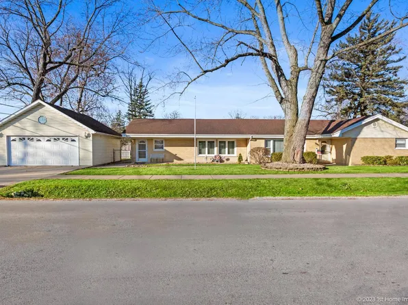 6901 W 112th St, Worth, IL 60482