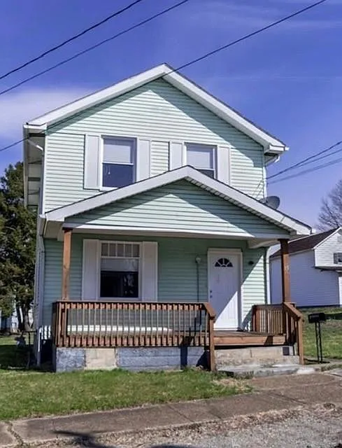 35 Prospect St photo 1