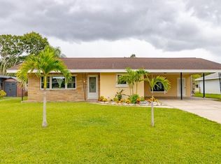 2711 27th Avenue Dr W, Bradenton, FL 34205