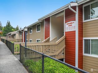 20183 Vikings Crest Loop NE APT 4-101, Poulsbo, WA 98370