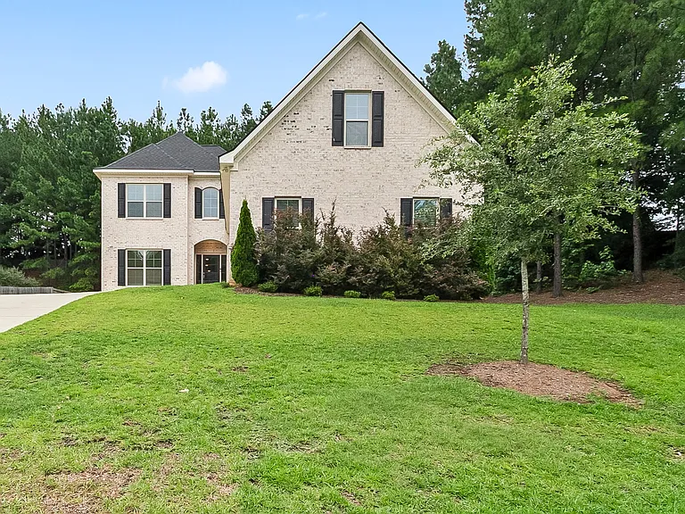 4200 Churchill Ln — Photo 1