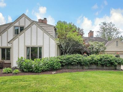 1059 Circle On The Grn, Columbus, OH, 43235