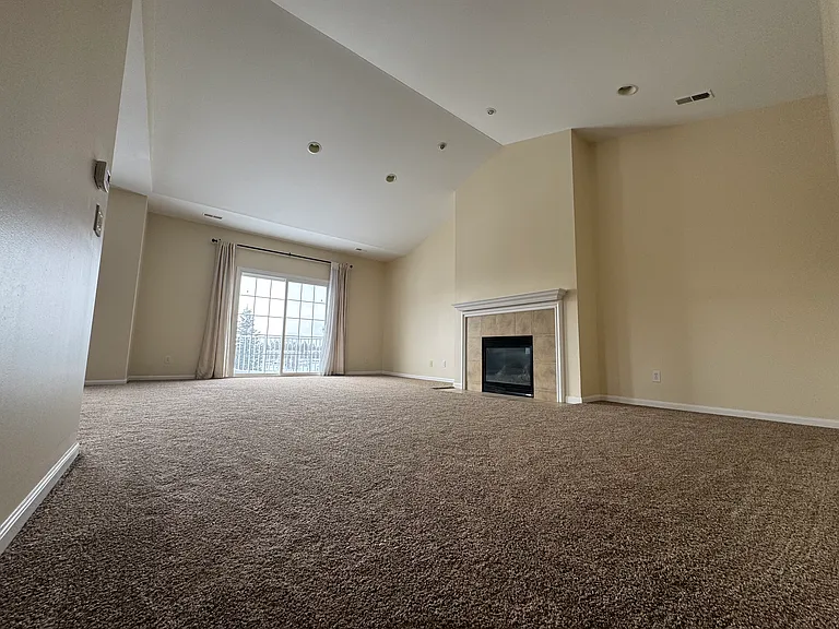 1220 Alameda Blvd — Photo 18