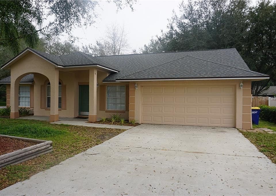 1st image of 801 Palm Forest Ln