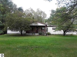 3666 Maple Ridge Rd, Sterling, MI 48659