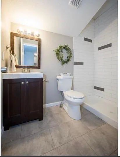 Main level bathroom