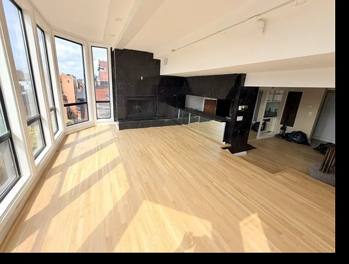 3 bed, 9999 sqft, $6,500 — Photo 2