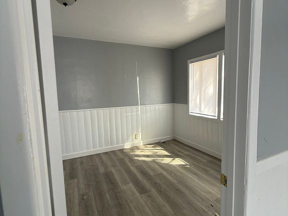 3rd image of 425 N Ramona Blvd #D