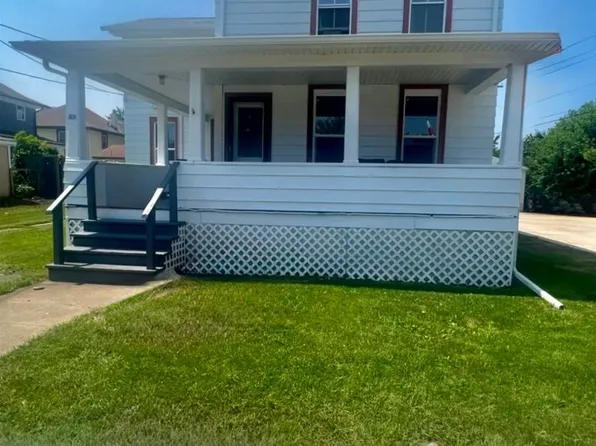 308 Gale St, Aurora, IL 60506