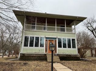 1901 Denver Ave, Spirit Lake, IA 51360