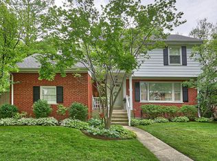 6787 N Keota Ave, Chicago, IL