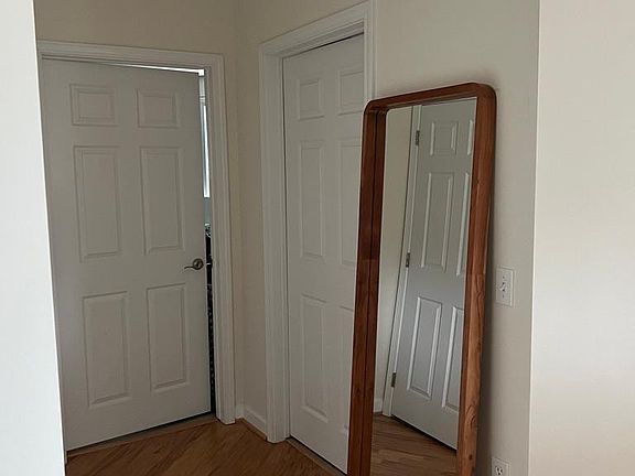 2nd image of 2101 N Monroe St APT 114