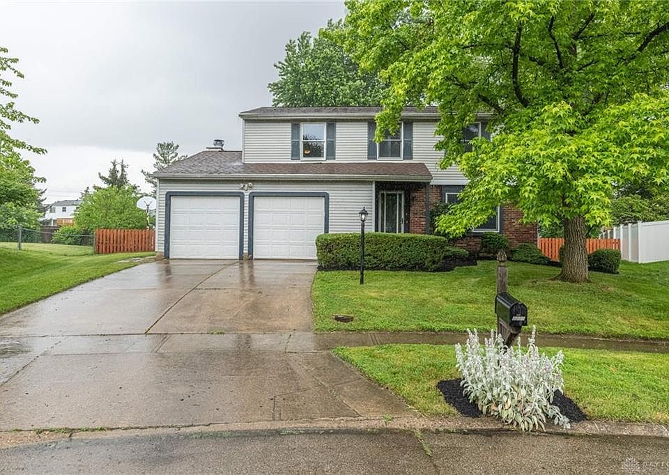1st image of 2233 English Oak Ct