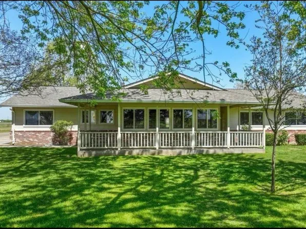 2829 W Armstrong Rd, Lodi, CA 95242