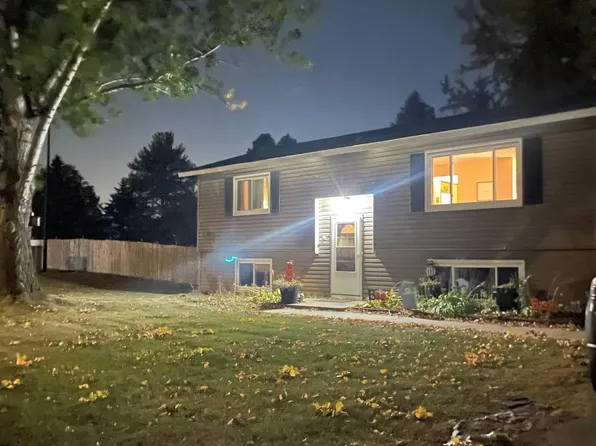 14770 Geneva Ave N, Hugo, MN 55038