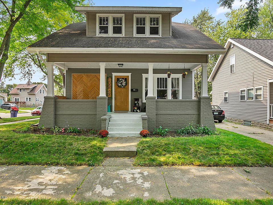 1st image of 1337 Portland Ave NE
