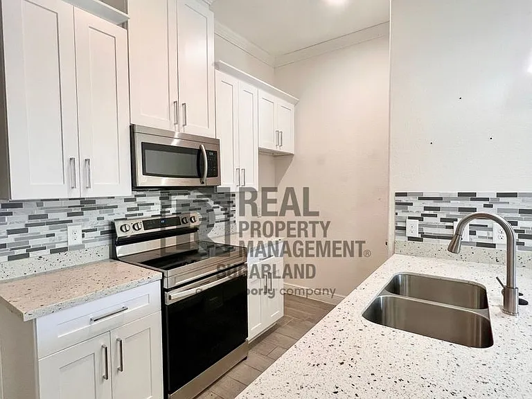 4810 Wilmington St — Photo 4