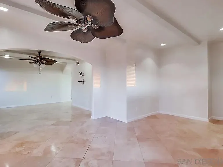 376 Vista Del Escuela — Photo 22