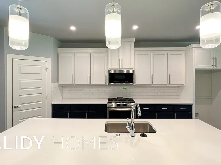 17611 Natalie Ct — Photo 8