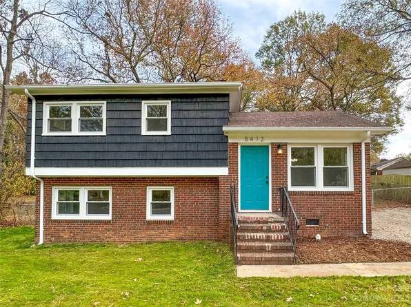 5412 Milhaven Ln, Charlotte, NC 28269