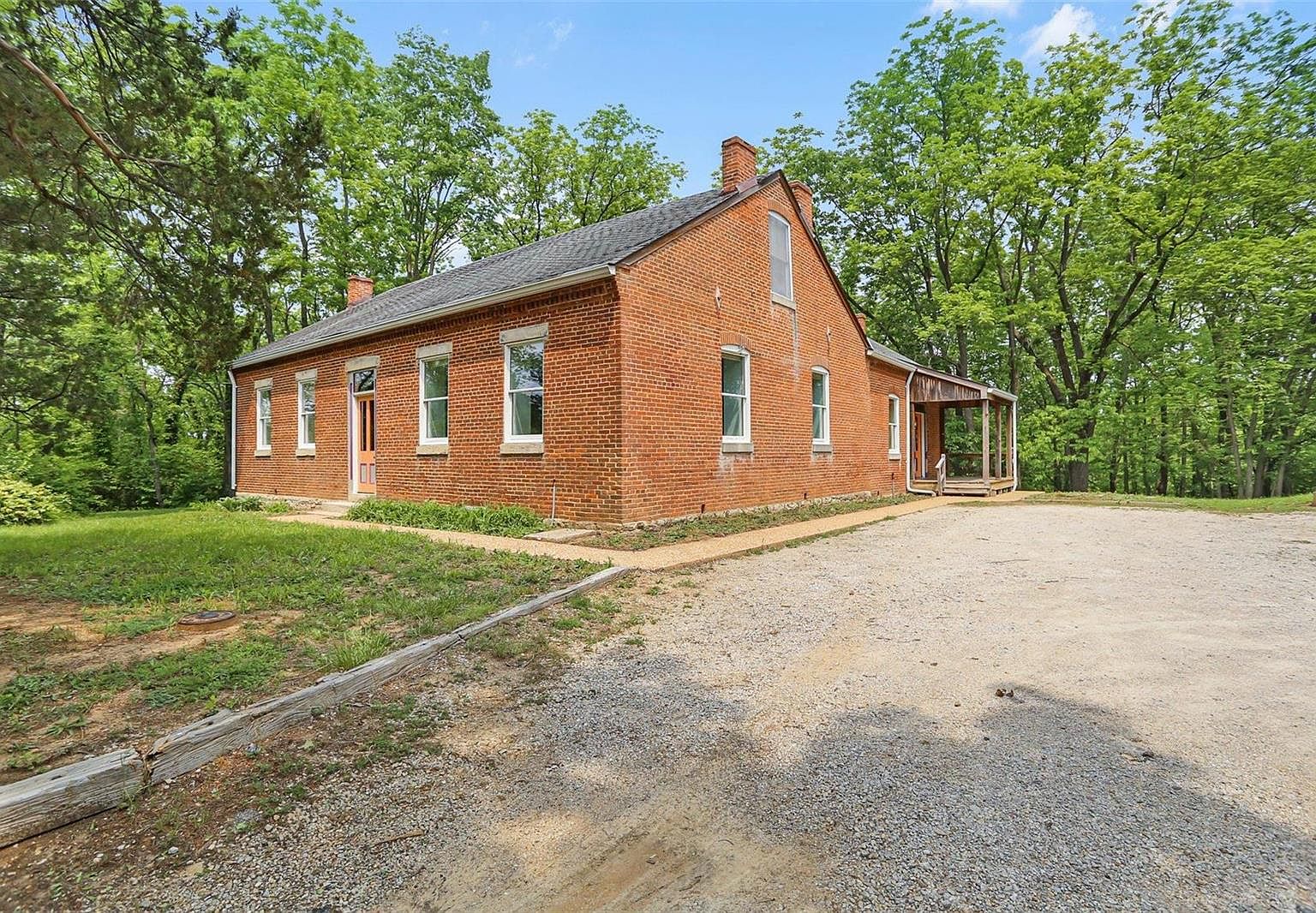 2549 E 5th St, Washington, MO 63090 Zillow