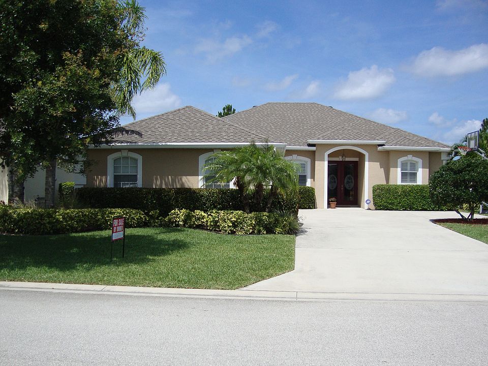 1st image of 2355 NW Tulip Way