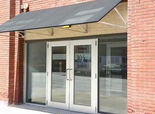 306 W 7th St APT 402, Kansas City, MO 64105