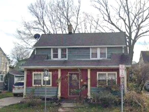 806 Henry Avenue, Beloit, WI 53511