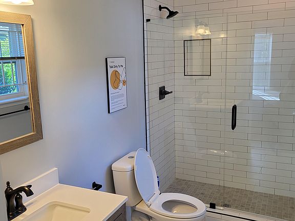 4th image of 2090 Lakewood Trl SE #12849500