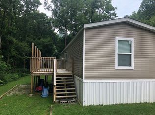 1102 Island Creek Rd APT 6, Pikeville, KY 41501