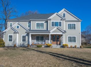 21 Orchard Rd, Florham Park, NJ 07932