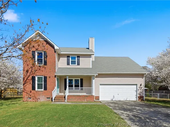 5204 Ballentine St, Hope Mills, NC 28348