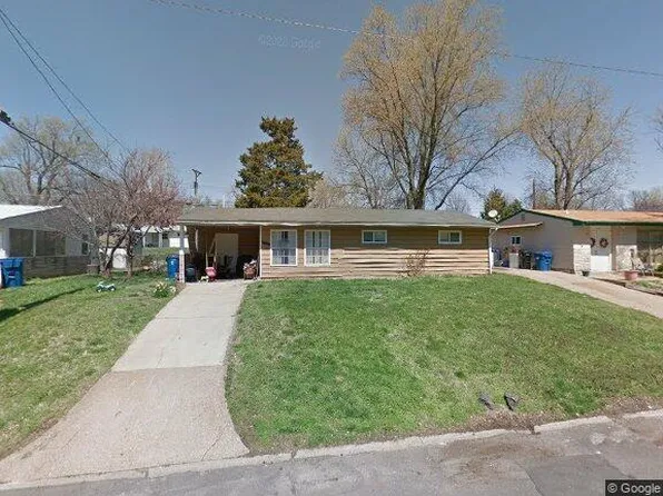 9183 Harold Dr, Saint Louis, MO 63134