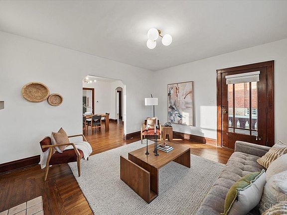 5th image of 3869 Meyerfeld Ave