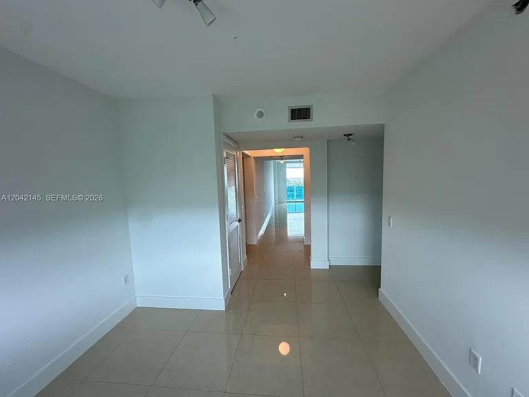 2641 N Flamingo Rd #1404N — Photo 16